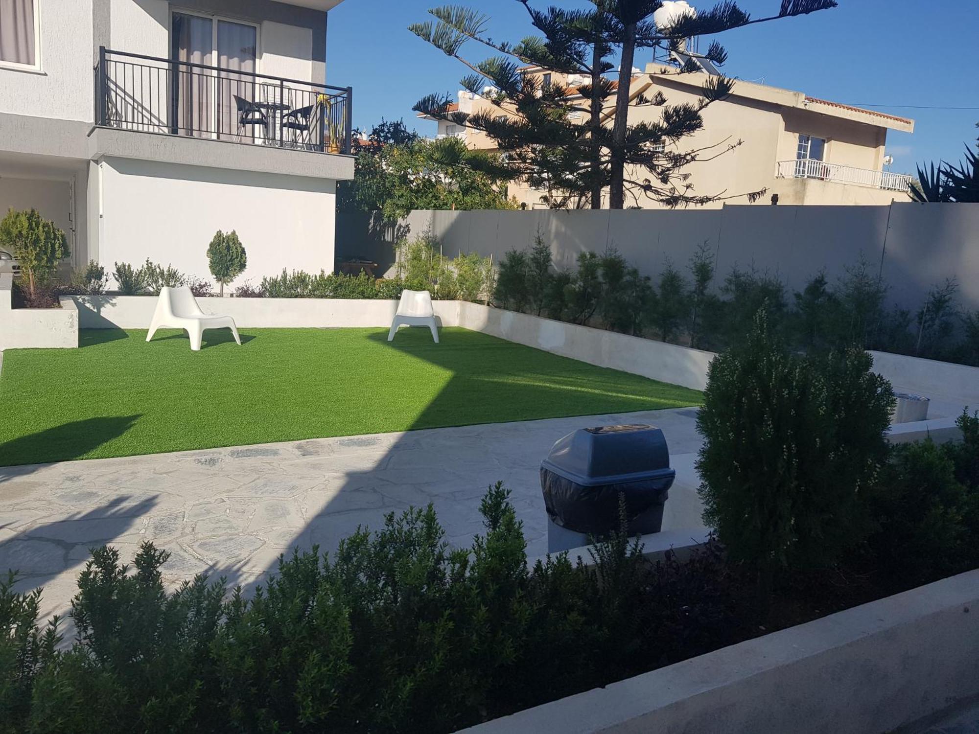 Valentinos Apartments Paphos Eksteriør billede