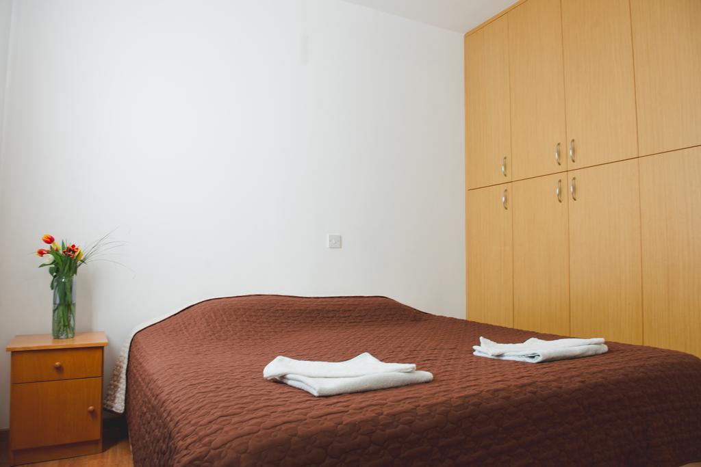 Valentinos Apartments Paphos Eksteriør billede