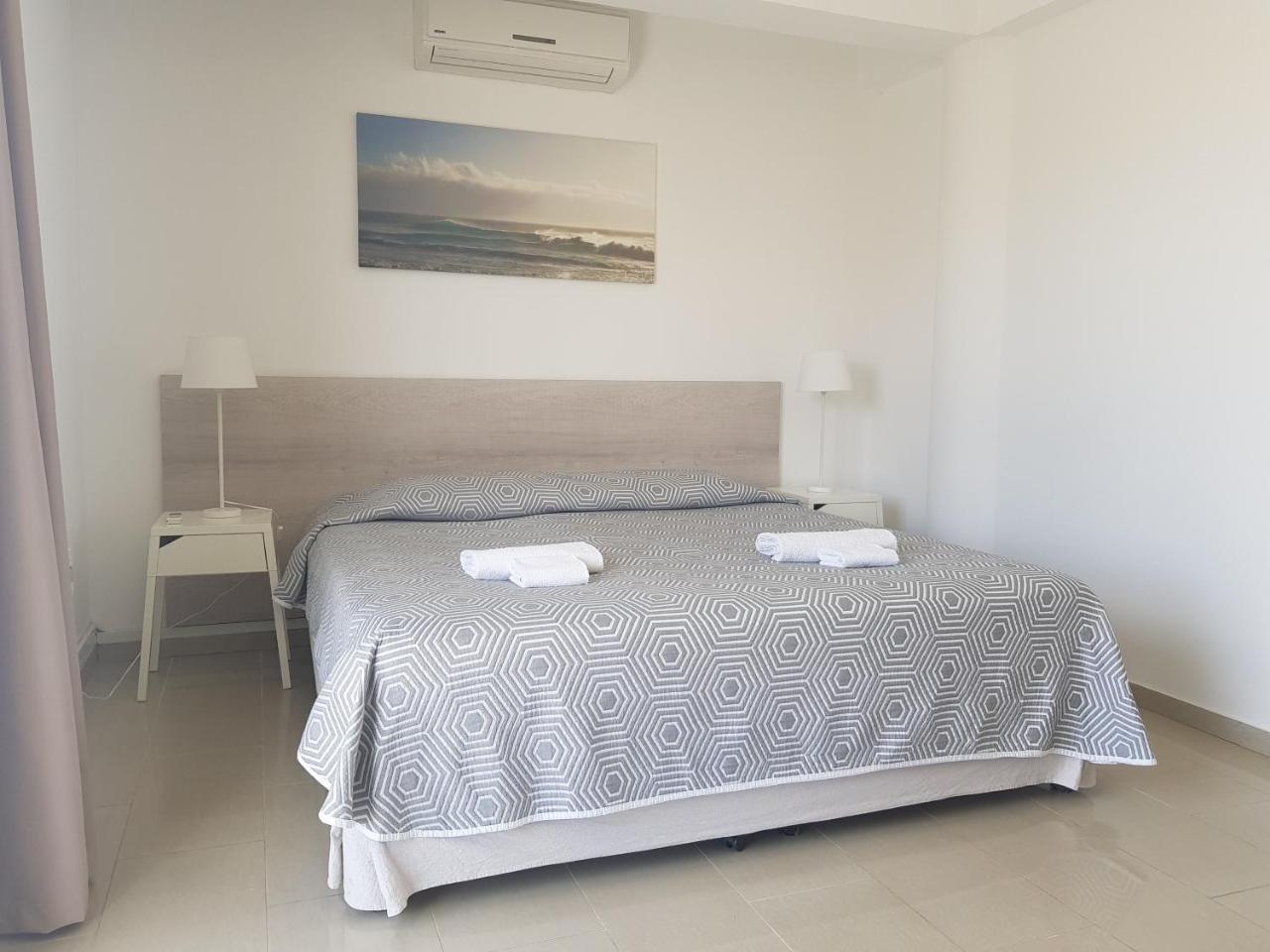 Valentinos Apartments Paphos Eksteriør billede