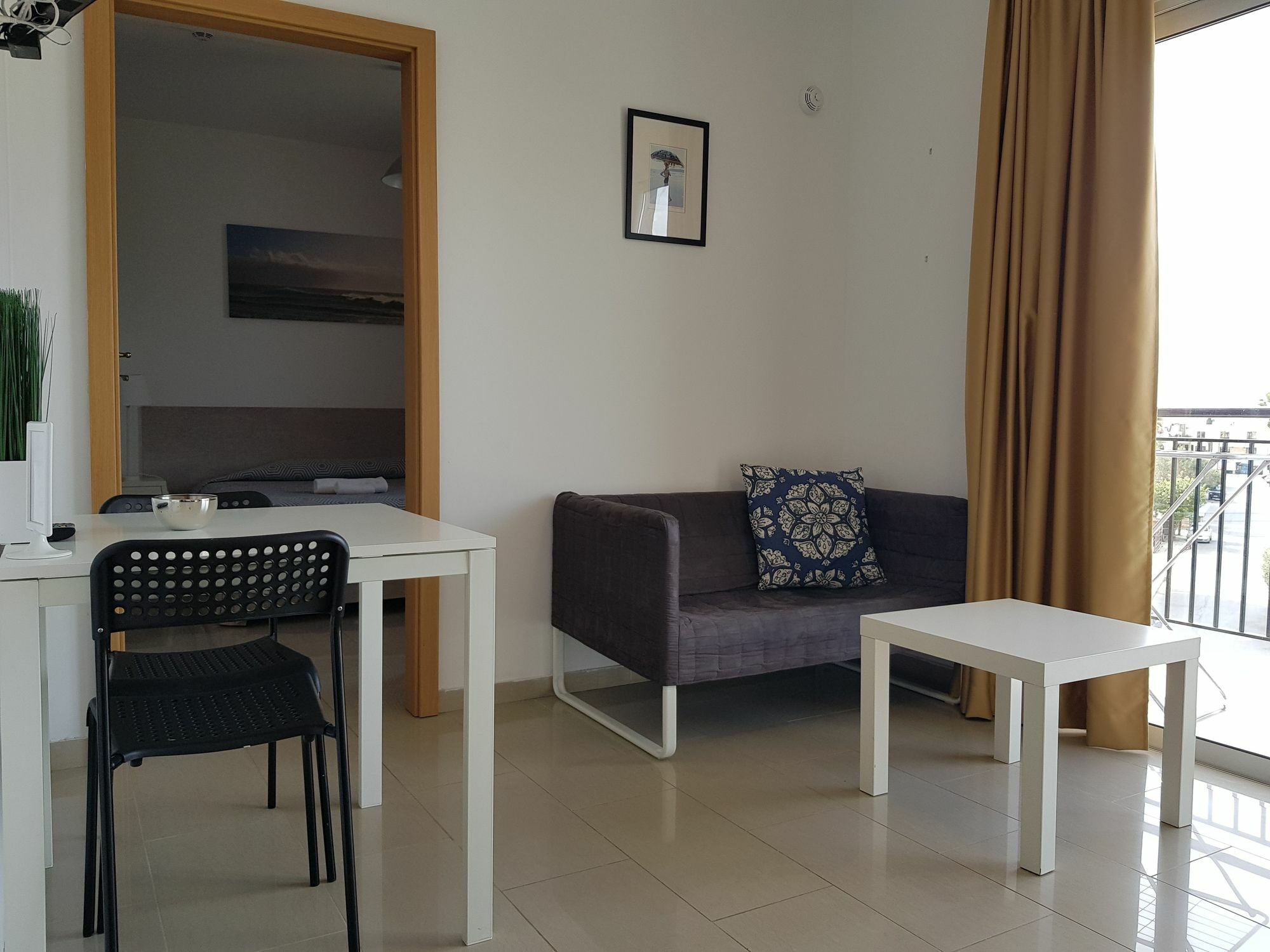 Valentinos Apartments Paphos Eksteriør billede