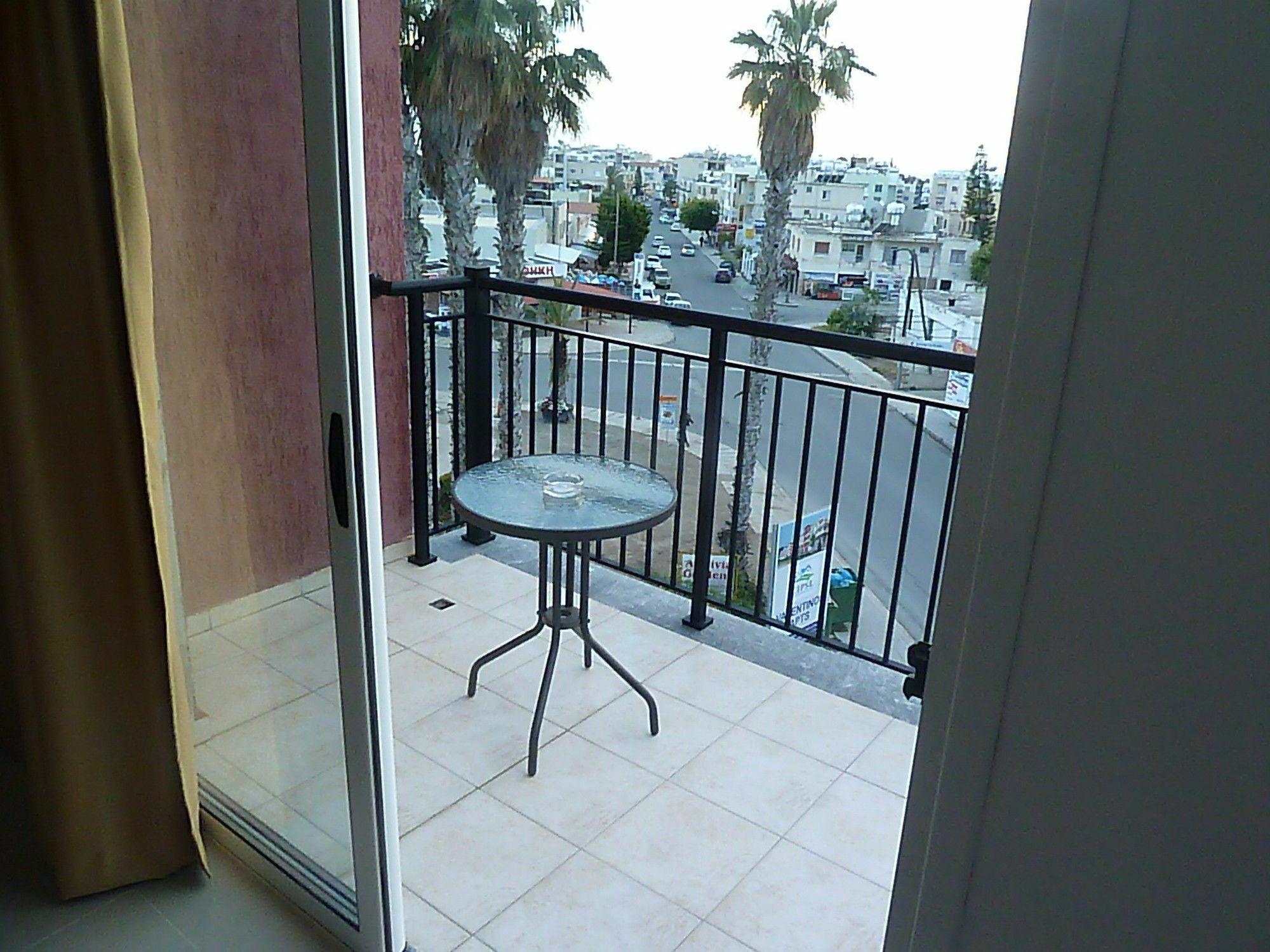 Valentinos Apartments Paphos Eksteriør billede